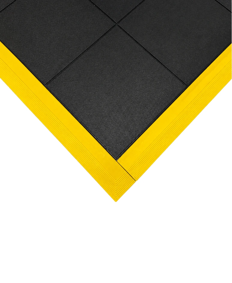 Rebourne M1 corner